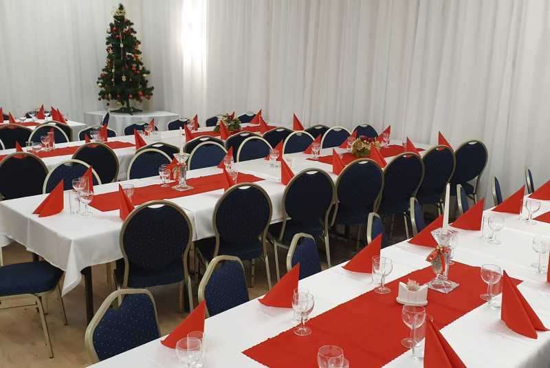 Salón & Catering / Akcie - foto